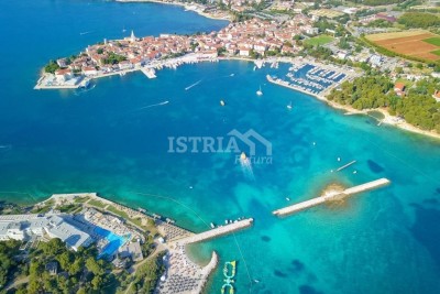 Beautiful building land surrounded by nature and urban villas - 5 km from the sea