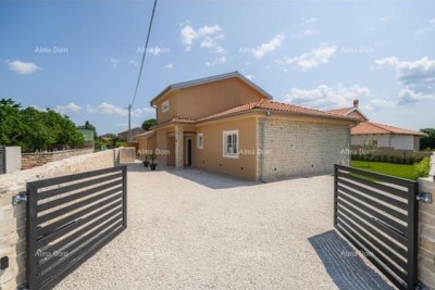 Luxuriöse, komplett eingerichtete Istrien-Villa mit Studio-Apartment, Pool und Meerblick, Kanfanar!