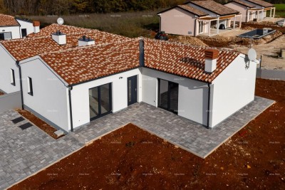 BARBAN, KOŽLJANI - Nieuwbouw / Duplex, rechterdeel. Ecologische plek