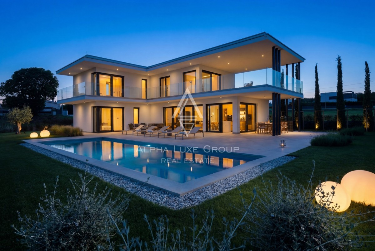 Istrien, Porec: Luxus villa mit pool und terrasse
