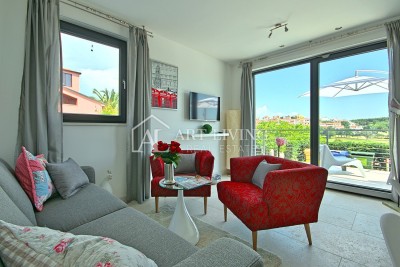 Attraktive Zweizimmerwohnung in Vrsar in TOP-Lage, 500 m vom Meer entfernt