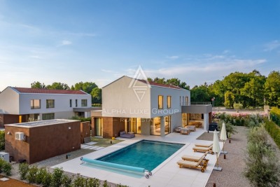 Istria, Albona : Villa di lusso con piscina e ampio terreno