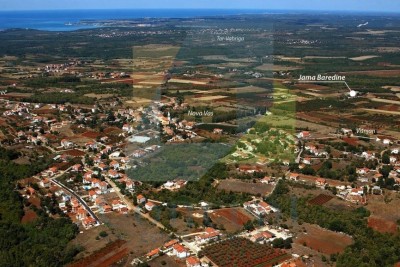 Poreč, Umgebung, Verschiedene landwirtschaftliche Flächen unterschiedlicher Größe