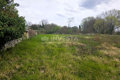 Kanfanar area – building plot of 547 m² in a peaceful environment