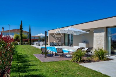 Istra, Poreč: Luksuzna vila na rubu sela