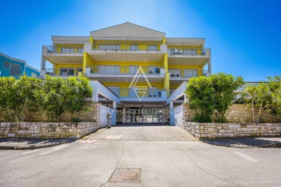 Istra, Savudrija: Elegantno stanovanje blizu morja