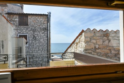 Umag – Stan u centru s terasom i pogledom na more