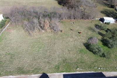 MARČANA, PRODAJE SE GRAĐEVINSKO ZEMLJIŠTE