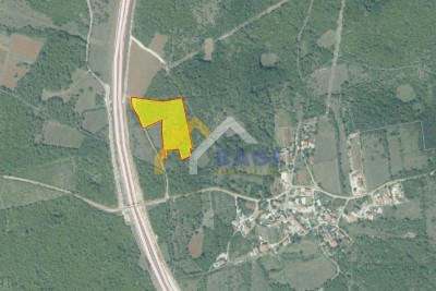 ISTRIEN - LOVREČ Landwirtschaftliche Flächen