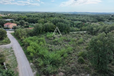 Istra, Sv. Lovreč: Građevinsko zemljište blizu Poreča