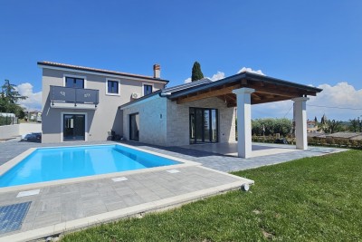 Vila mit Pool zu verkaufen bei Poreč