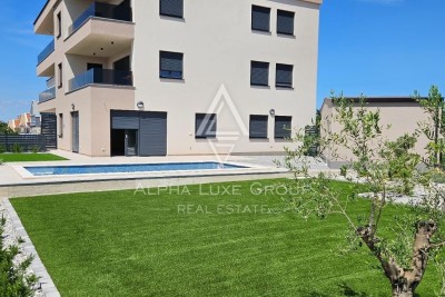 Istra, Banjole : Luksuzno stanovanje s 3 spalnicami