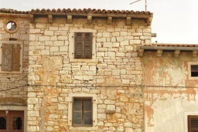 Dvije istarske kamene kuće za adaptaciju – Sveti Lovreč, 115 m²