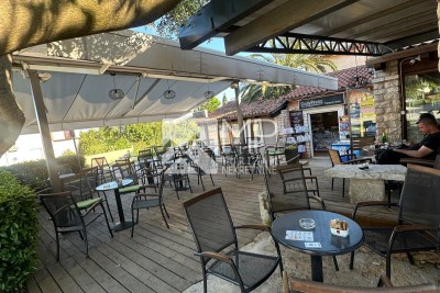 Medulin, beliebte Café-Bar, etabliertes Geschäft, Top-Lage