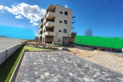 ISTRIA-POREČ, APARTMENT 76.27m2 + GARDEN