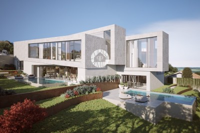 Building land with a view of the sea and a permit for a double building