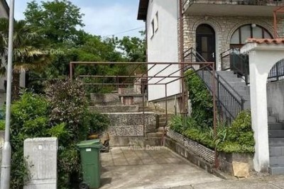 An apartment of 130 m2 is for sale, Buzet