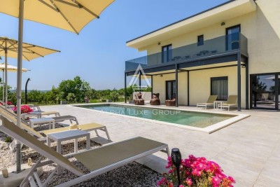 Labin: Nuova villa di lusso con piscina in vendita
