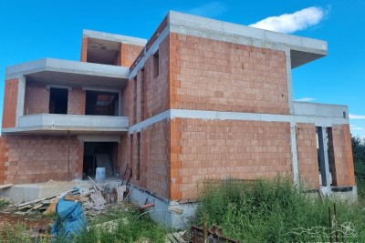 Impressionante villa moderna con vista mare nelle vicinanze di Parenzo - nella fase di costruzione