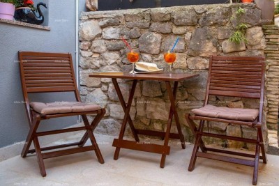 Prodaja - Elegantno uređen dvoetažni stan u staroj jezgri grada, Rovinj!