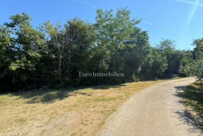 Građevinsko zemljište blizu Labina, 3491 m2