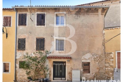 Kuća u centru - Buje