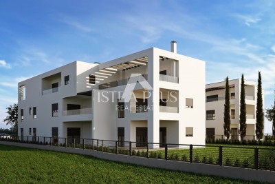 Poreč Istrien, Wohnung im Bau 85m2, 1. Stock ca. 800 m vom Meer entfernt (Fluggesellschaften)