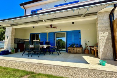 UMAG, NOVA DUPLEX KUĆA SAMO 500 METARA OD PLAŽE, PRILIKA!