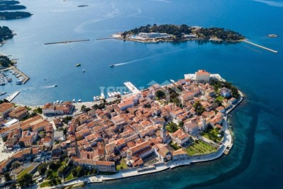 Interessante terreno edificabile a soli 500 m dal mare