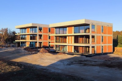 LUXURY APARTMENT (84.5 m²) WITH GARDEN AND TERRACE 3 KM FROM THE SEA AND POREČ CENTER - ISTRIA! - under construction