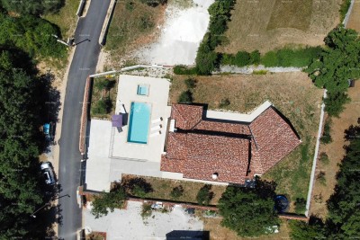 Försäljning - lyxig villa med pool och jacuzzi på en rymlig tomt, Marčana!