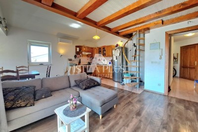 Dvoetažan stan u okolici Poreča