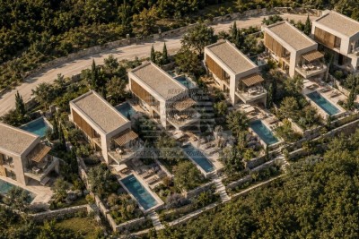 Istrian Estate with 4 Traditional Stone Buildings and Concept Design – Near Momjan