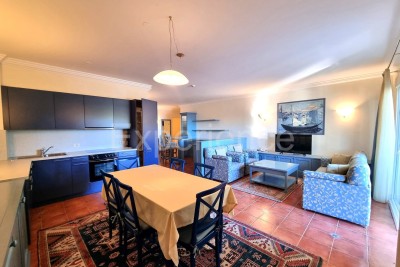 POSIZIONE ESCLUSIVA! Crveni Vrh - appartamento con spaziosa terrazza, a 130 m dal mare!