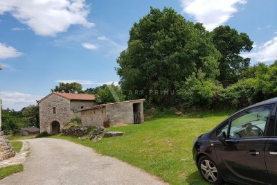 Building land for two stone villas for exclusive tourism