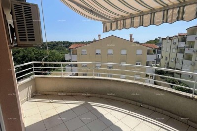Pula, Veruda – Lungomare, Stan, 73 m² s garažo, 300 m od morja