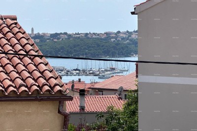 Prodaje se fantastična kuća sa tri stana u Medulinu!