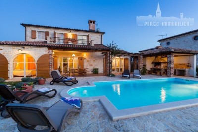 Beautifull stone villa with a beautiful sea view and 606 m2 garden