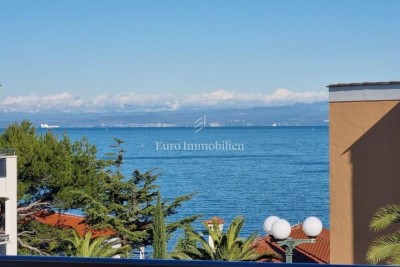 EXKLUSIVE LAGE!!! Wohnung im Hochparterre mit großer Terrasse, 130 m vom Meer entfernt