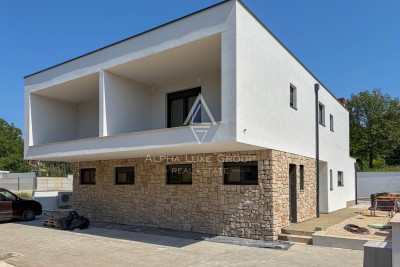 Istria, Savudrija: Duplex House with 3 Bedrooms, 2 km from the Sea