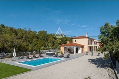 Labin, Rabac - Razkošno zatočišče z bazenom in obsežnimi vrtovi