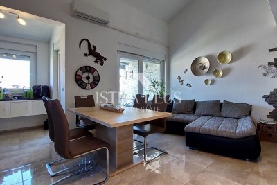 Istra,Funtana - Modern flat with garden in a grat location near the sea