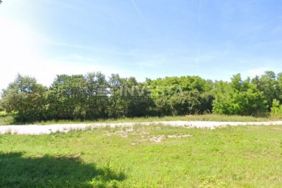 Marčana, großes Baugrundstück 3.904 m²