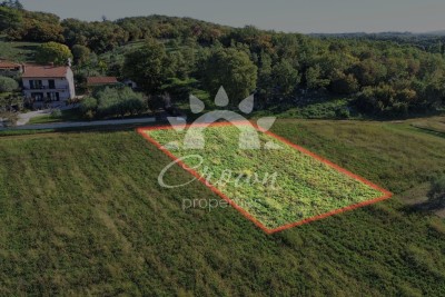 Poreč area, building land in a quiet location