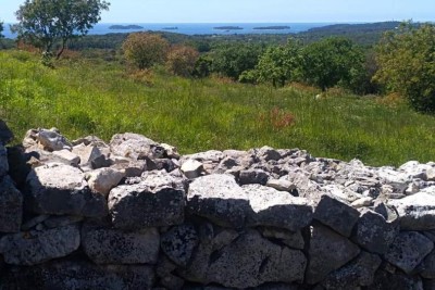 Building land Labin, 670m2