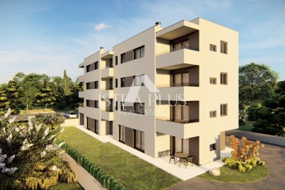 Apartment with two bedrooms in a building with an elevator on the 1st floor - 2 km to the sea