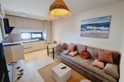 Appartamento completamente attrezzato a 400 metri dal mare vicino a Umago