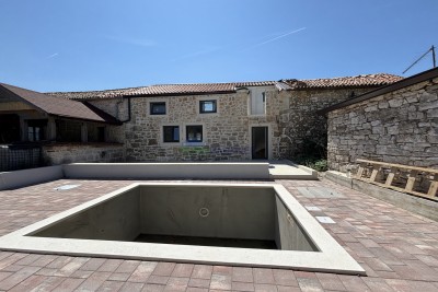 Istria, casa in pietra nei dintorni di Vrsar