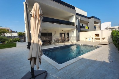 Poreč – Luxusvilla mit Pool und Wellnessbereich