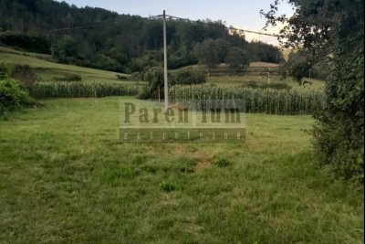 Gradbeno zemljišče, 2030m2, blizu Buzeta